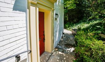 1730 PRESTON Rd, Alexandria, VA 22302