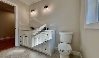 5 Day St, Billerica, MA 01821