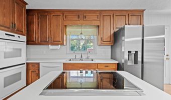 2713 WESTMEADE Rd, Albany, GA 31721