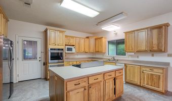 135 Red Bird Cv, Batesville, MS 38606