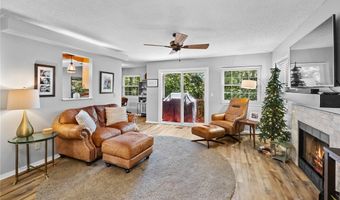 3211 Cardinal Creek Cir A & B, Bentonville, AR 72712