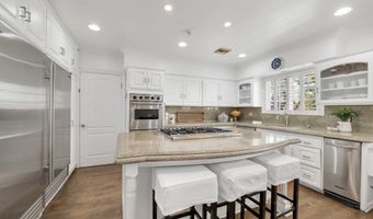 4423 Portico Pl, Encino, CA 91316