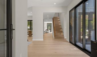3112 N ROSSER St, Alexandria, VA 22311