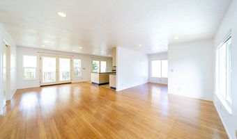 955 KUKUAU St, Hilo, HI 96720