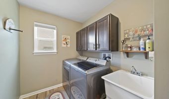 4126 Mckenna Dr, Adrian, MI 49221