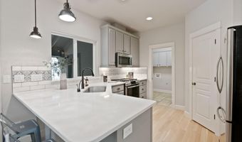 20421 Aberdeen Dr, Bend, OR 97702