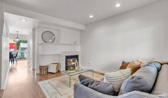 305 Turner Ave, Berthoud, CO 80513