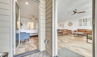 570 Linden Dr, Arnolds Park, IA 51331