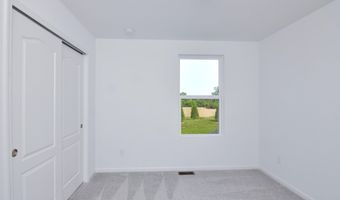 5559 E Spaniel Dr, Ann Arbor, MI 48108