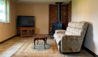 1916 South Dr, Aliquippa, PA 15001