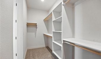 1630 Grayhawk Dr, Basehor, KS 66007