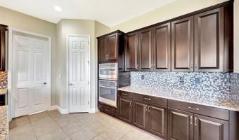 6324 BREVADA Ln, Apollo Beach, FL 33572