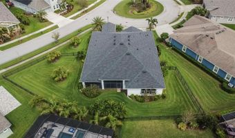 6927 CRESTPOINT Dr, Apollo Beach, FL 33572