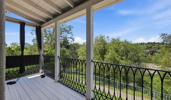 2904 Via Conquistador, Carlsbad, CA 92009