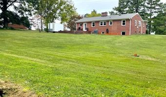 8968 Red House Rd, Appomattox, VA 24522