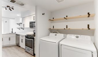 2819 Briar Knoll Dr, Henderson, NV 89074