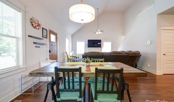 1421 Lyon Ct, Charlotte, NC 28205