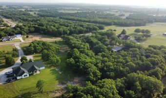 165 Rolling Bend Rd, Alvord, TX 76225