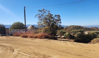 824 Rocky Ridge Ct, Aguanga, CA 92536