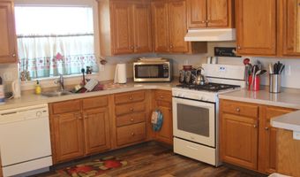 10 FOOTHILL Blvd, Alpine, WY 83128