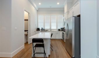 4094 Runyon Rd, Addison, TX 75001