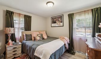 606 Davis St, Polk City, IA 50226