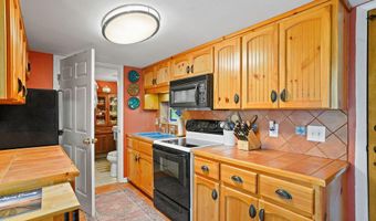 2684 LAKEVIEW Cir, Alford, FL 32420