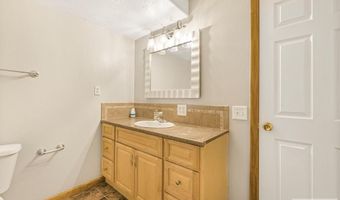 884 Pearl Dr, Blackfoot, ID 83221