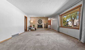 1115 W FRANKLIN St, Appleton, WI 54914