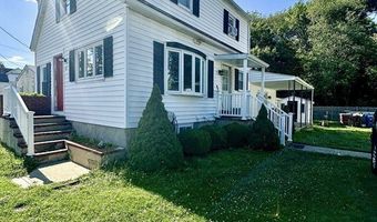 23 Bardsley St, Acushnet, MA 02743