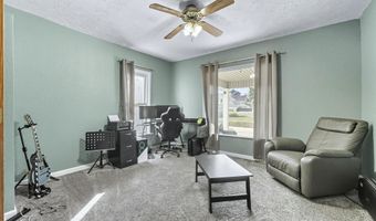 410 N Cedar St, Auburn, IN 46706