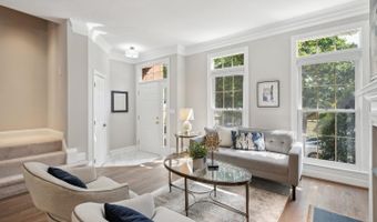 1753 22ND St N, Arlington, VA 22209