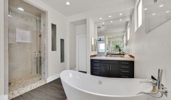 2828 Maryland Hills Dr, Henderson, NV 89052