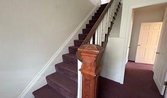 23 George St, Bangor, ME 04401