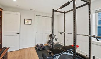 1410 C St NE, Washington, DC 20002