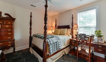 9 Bajala Dr E, Beaufort, SC 29907