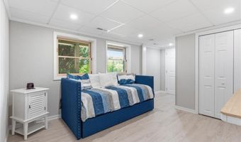 180 Clearview Rd, Charlestown, RI 02813