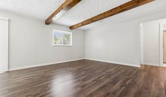 3805 Gilroy Rd, Columbus, OH 43227