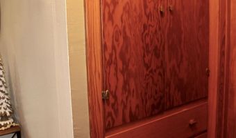 905 Pine St, Atlantic, IA 50022