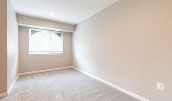 13 SILVERWOOD Cir 6, Annapolis, MD 21403