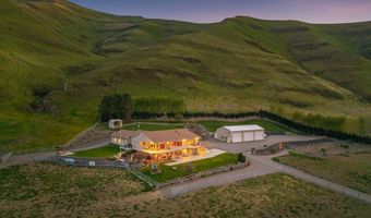 11056 Snake River Rd, Asotin, WA 99402