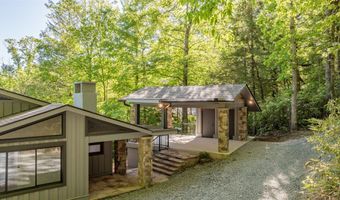 905 Cold Mountain Rd, Lake Toxaway, NC 28747