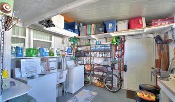 123 HOLIDAY Ln, Auburndale, FL 33823