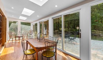 16112 BARNESVILLE Rd, Boyds, MD 20841