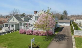338 Shore Dr, Branford, CT 06405