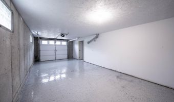 304 Sunset Dr, Aurora, IN 47001