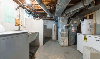 780 Minerva St, Amherst, OH 44001