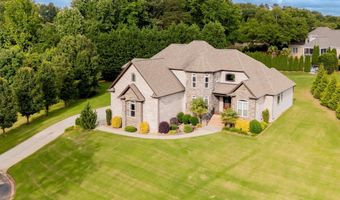 740 N Alamosa Dr, Boiling Springs, SC 29316