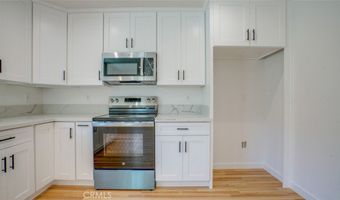 856 W 47th St, Los Angeles, CA 90037
