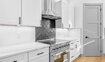 3608 DUBSDREAD Cir, Orlando, FL 32804